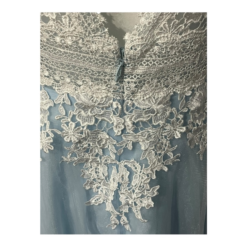 JJs House sz 16 custom princess ball gown - Picture 7 of 16